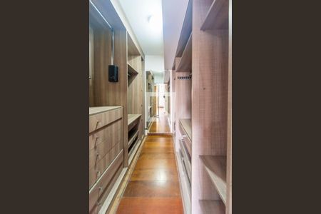 Apartamento para alugar com 182m², 3 quartos e 3 vagasCloset do Quarto 3
