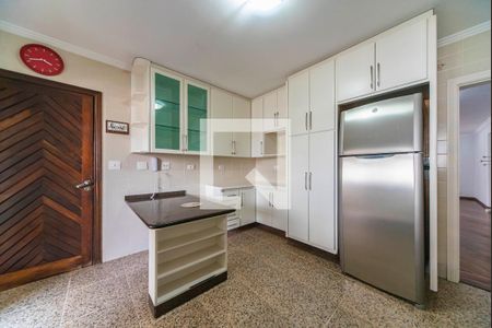 Apartamento para alugar com 182m², 3 quartos e 3 vagasCozinha 