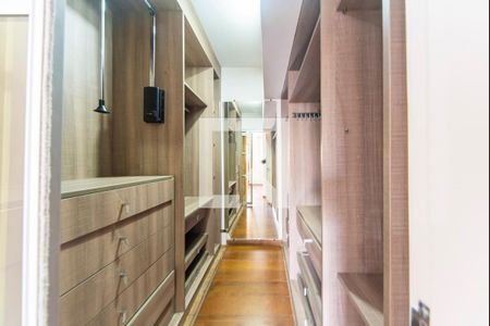Apartamento para alugar com 182m², 3 quartos e 3 vagasCloset do Quarto 3