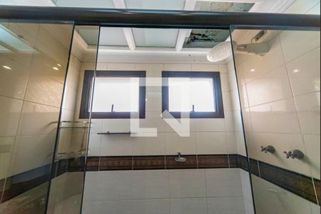 Apartamento para alugar com 182m², 3 quartos e 3 vagasBanheiro do Quarto 1