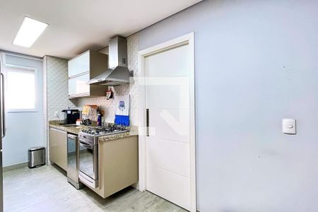 Cozinha de apartamento à venda com 3 quartos, 122m² em Jardim Flor da Montanha, Guarulhos