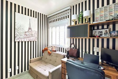 Apartamento à venda com 122m², 3 quartos e 2 vagasSuíte 1