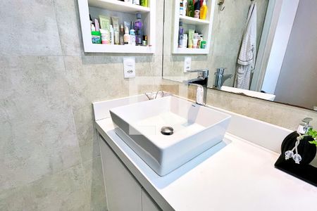 Apartamento à venda com 122m², 3 quartos e 2 vagasBanheiro da Suíte 3