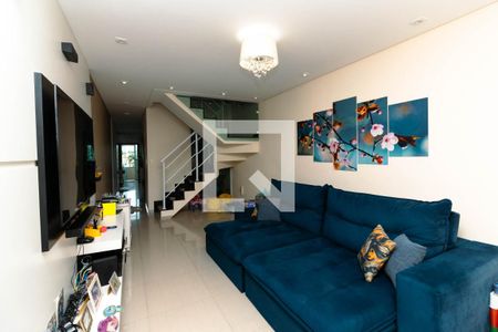 Sala de casa à venda com 3 quartos, 220m² em Vila Guilhermina, São Paulo