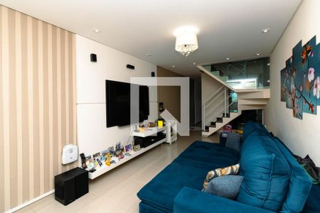 Casa à venda com 220m², 3 quartos e 5 vagasSala