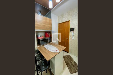 Apartamento à venda com 84m², 2 quartos e 1 vaga Apartamento à venda com 84m², 2 quartos e 1 vagaCozinha