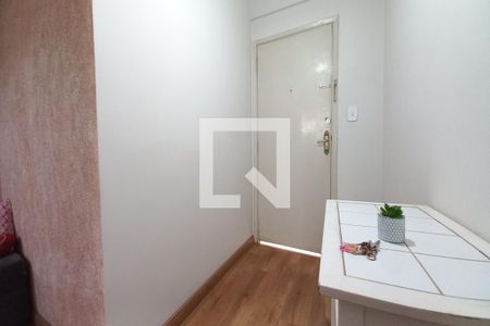 Hall de entrada de apartamento à venda com 1 quarto, 49m² em Botafogo, Campinas