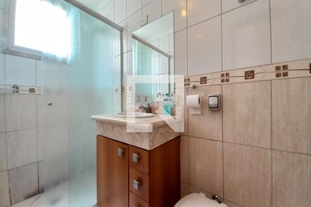 Banheiro de apartamento à venda com 1 quarto, 49m² em Botafogo, Campinas