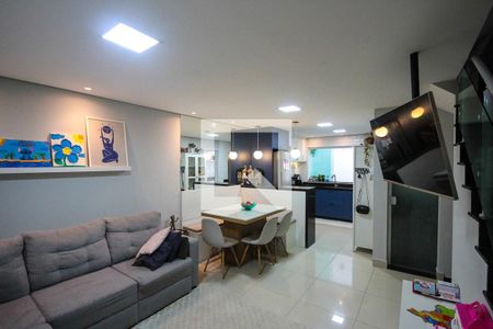 Sala de casa de condomínio para alugar com 3 quartos, 130m² em Vila Formosa, São Paulo