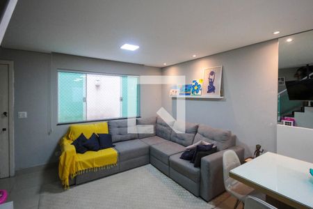 Sala de casa de condomínio para alugar com 3 quartos, 130m² em Vila Formosa, São Paulo