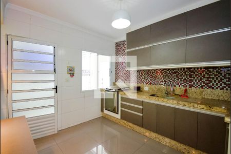 Casa para alugar com 115m², 2 quartos e 2 vagas Casa para alugar com 115m², 2 quartos e 2 vagasCozinha