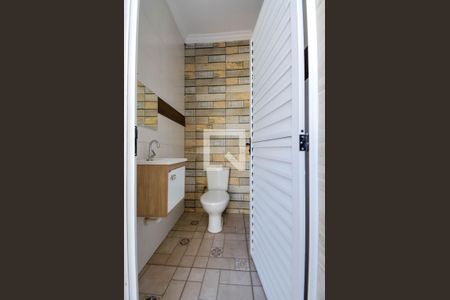 Casa para alugar com 115m², 2 quartos e 2 vagas Casa para alugar com 115m², 2 quartos e 2 vagasLavabo