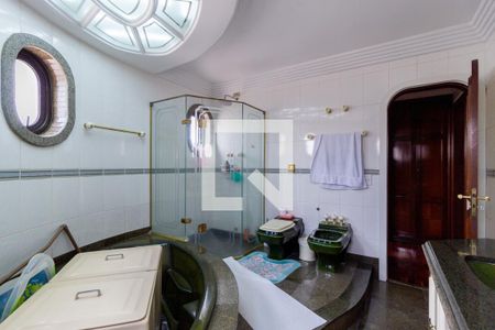 Apartamento à venda com 340m², 5 quartos e 4 vagas Apartamento à venda com 340m², 5 quartos e 4 vagasBanheiro - Suíte 4