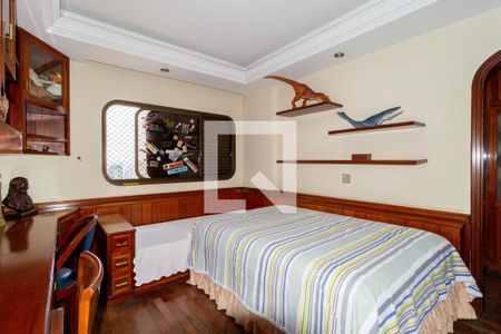 Apartamento à venda com 340m², 5 quartos e 4 vagas Apartamento à venda com 340m², 5 quartos e 4 vagasSuíte 2