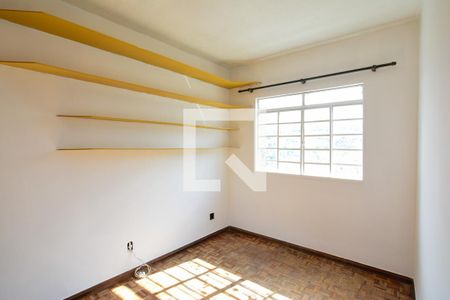 Quarto 2 de apartamento para alugar com 3 quartos, 70m² em Nova Granada, Belo Horizonte