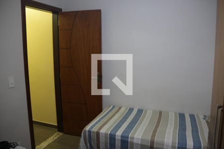 Quarto 1 de apartamento à venda com 3 quartos, 70m² em Santa Cruz Industrial, Contagem
