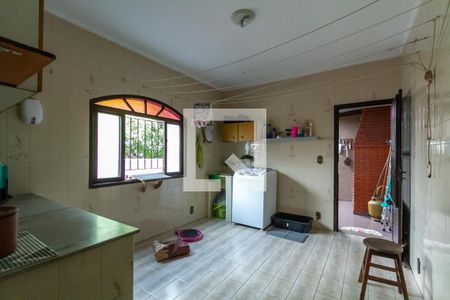 Casa à venda com 214m², 3 quartos e 2 vagas Casa à venda com 214m², 3 quartos e 2 vagasÁrea de Serviço