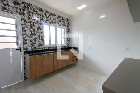 Casa para alugar com 115m², 3 quartos e 2 vagas Casa para alugar com 115m², 3 quartos e 2 vagasCozinha