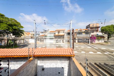 Casa para alugar com 115m², 3 quartos e 2 vagas Casa para alugar com 115m², 3 quartos e 2 vagasVaranda