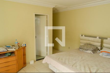 Casa de condomínio à venda com 189m², 3 quartos e 1 vagaSuíte 1