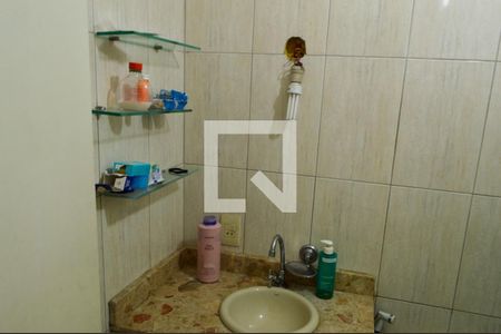 Casa de condomínio à venda com 189m², 3 quartos e 1 vagaBanheiro