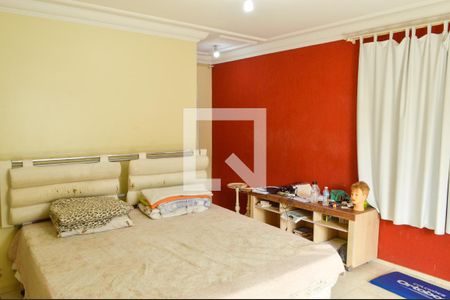 Casa de condomínio à venda com 189m², 3 quartos e 1 vagaSuíte 1