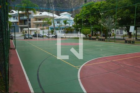 Casa de condomínio à venda com 189m², 3 quartos e 1 vagaQuadra Poliesportiva 