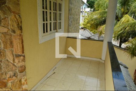 Casa de condomínio à venda com 189m², 3 quartos e 1 vagaVaranda da Suíte 