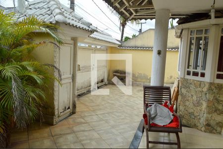 Casa de condomínio à venda com 189m², 3 quartos e 1 vagaGaragem 