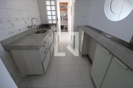 Apartamento para alugar com 147m², 3 quartos e 2 vagasCozinha