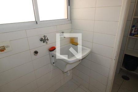 Apartamento para alugar com 147m², 3 quartos e 2 vagasÁrea de Serviço