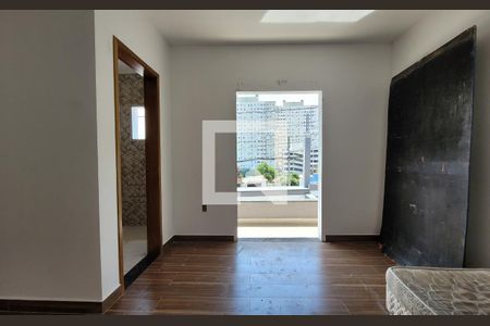 Suíte de casa à venda com 2 quartos, 85m² em Jardim Cristiane, Santo André