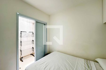 Quarto 2 de apartamento para alugar com 2 quartos, 50m² em Vila Baruel, São Paulo