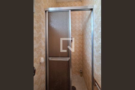 Casa à venda com 269m², 3 quartos e 3 vagasBanheiro quarto 1