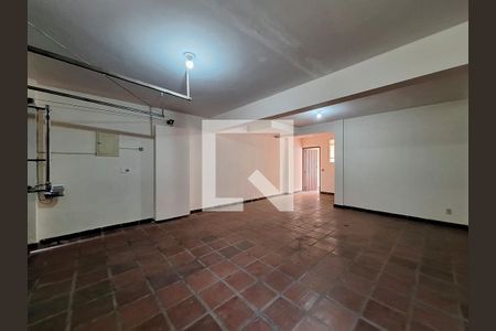Casa à venda com 269m², 3 quartos e 3 vagasGaragem