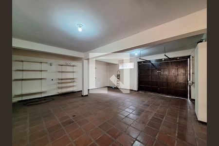 Casa à venda com 269m², 3 quartos e 3 vagasGaragem