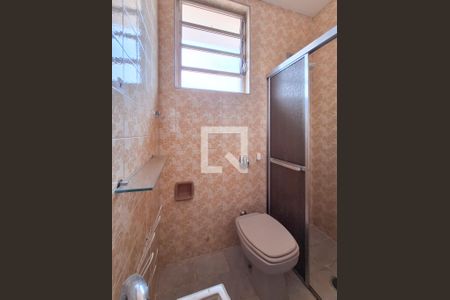 Casa à venda com 269m², 3 quartos e 3 vagasBanheiro quarto 1