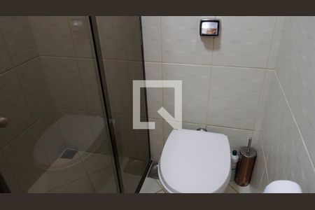 Casa à venda com 223m², 3 quartos e 2 vagasBanheiro