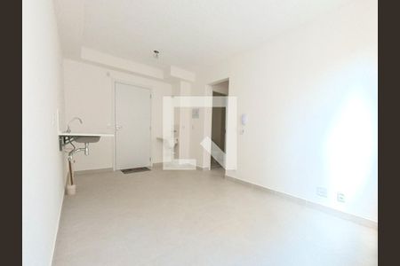 Sala/Cozinha de apartamento para alugar com 2 quartos, 37m² em Piqueri, São Paulo