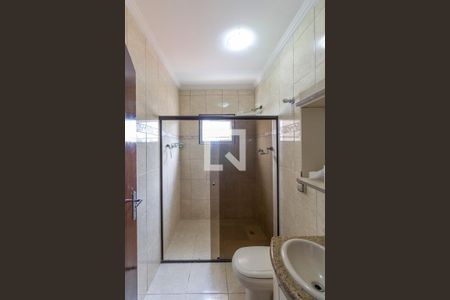 Casa para alugar com 300m², 3 quartos e 4 vagasBanheiro 1