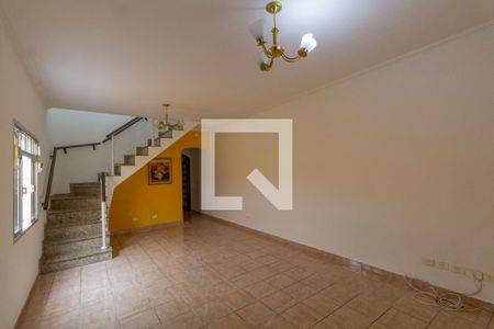 Sala de casa para alugar com 3 quartos, 300m² em Vila Curuçá Velha, São Paulo