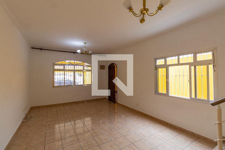 Sala de casa para alugar com 3 quartos, 300m² em Vila Curuçá Velha, São Paulo