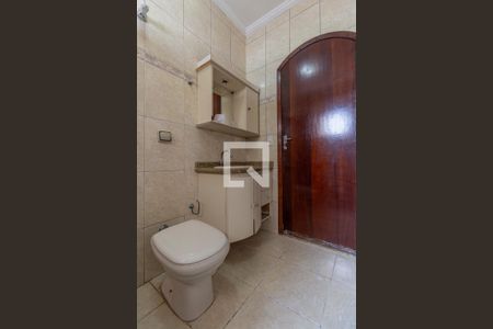 Casa para alugar com 300m², 3 quartos e 4 vagasBanheiro 1