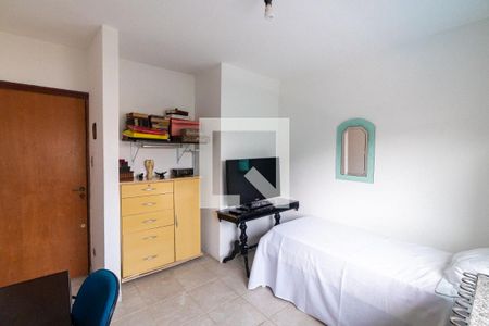 Quarto 2 de casa para alugar com 3 quartos, 180m² em Indianópolis, São Paulo