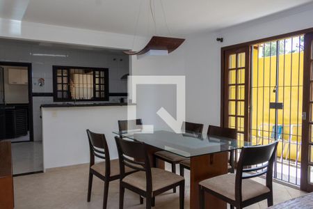 Sala de Jantar de casa à venda com 4 quartos, 188m² em Ferreira, São Paulo