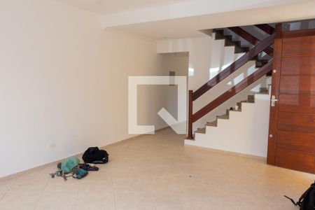 Sala de casa à venda com 4 quartos, 188m² em Ferreira, São Paulo