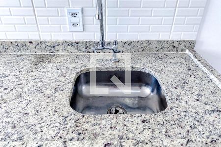 Cozinha de apartamento para alugar com 1 quarto, 25m² em Brás, São Paulo