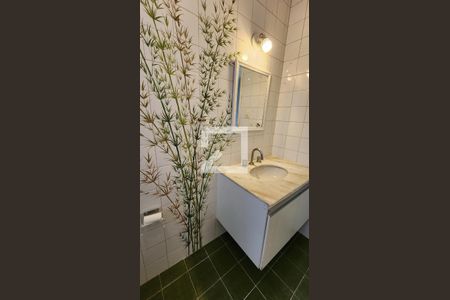 Apartamento para alugar com 90m², 2 quartos e 1 vagaDetalhe do banheiro