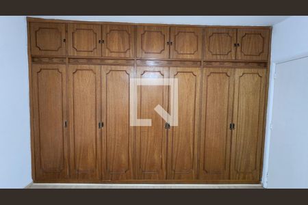 Apartamento para alugar com 90m², 2 quartos e 1 vagaQuarto 1 - Armários