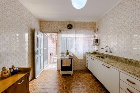 Casa à venda com 170m², 3 quartos e 2 vagasCozinha